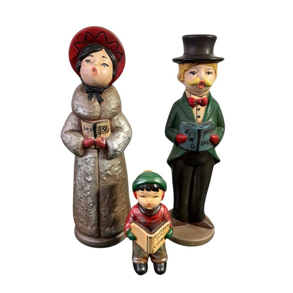 Vintage Christmas Carolers Family Lot Of 3 Figurines Man Woman & Child - Picture 1 of 12